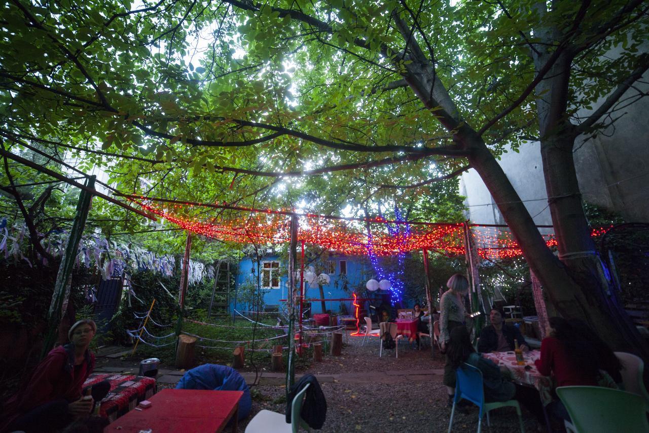 Zgarbi Hostel Tbilisi Exteriör bild